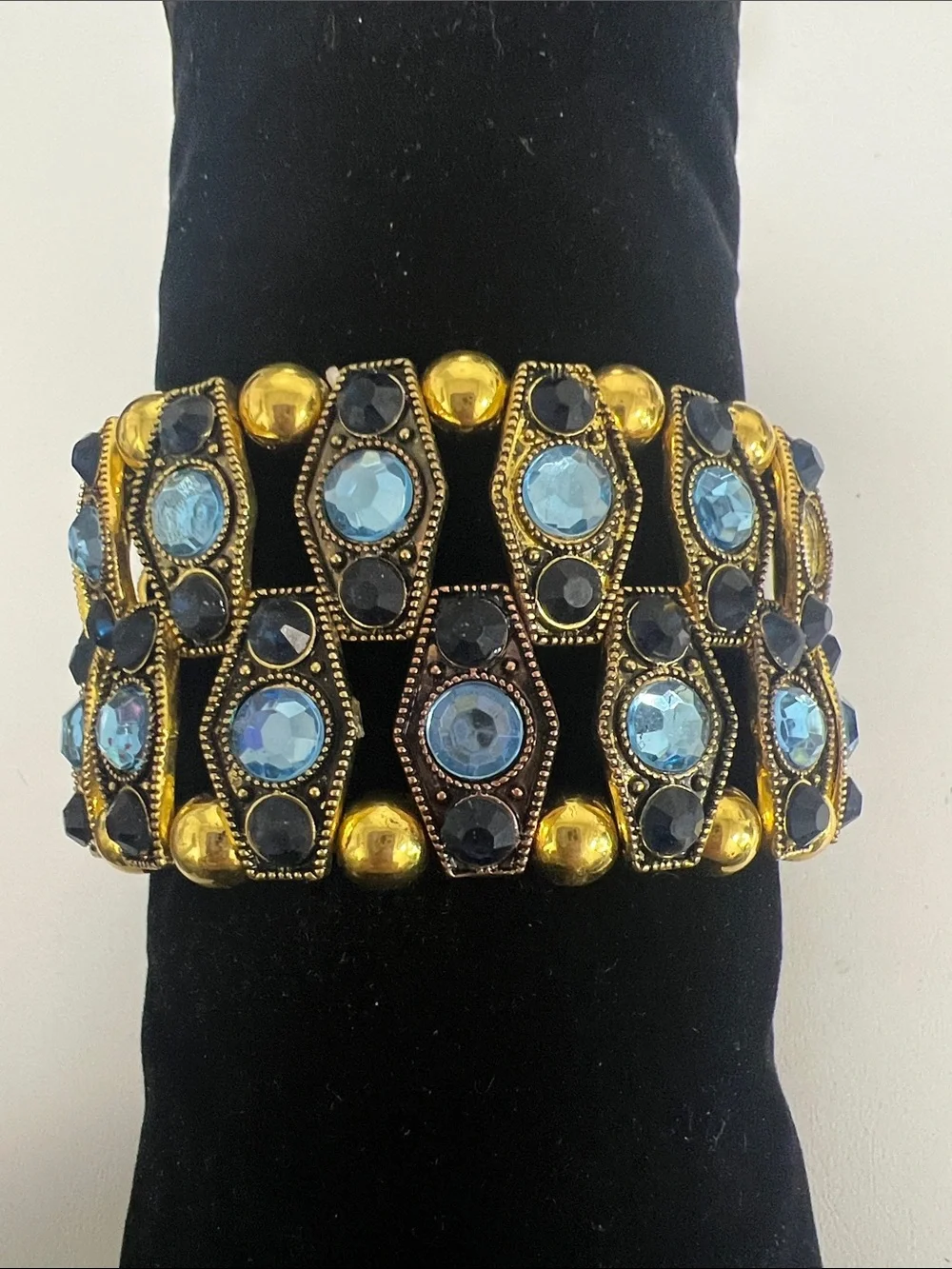Gold-Tone Blue Crystal Stretch Bracelet
